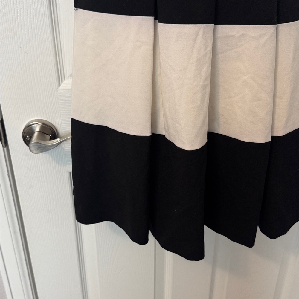 Lauren by Ralph Lauren black-and-white stripe dress - Picture 3 of 5
